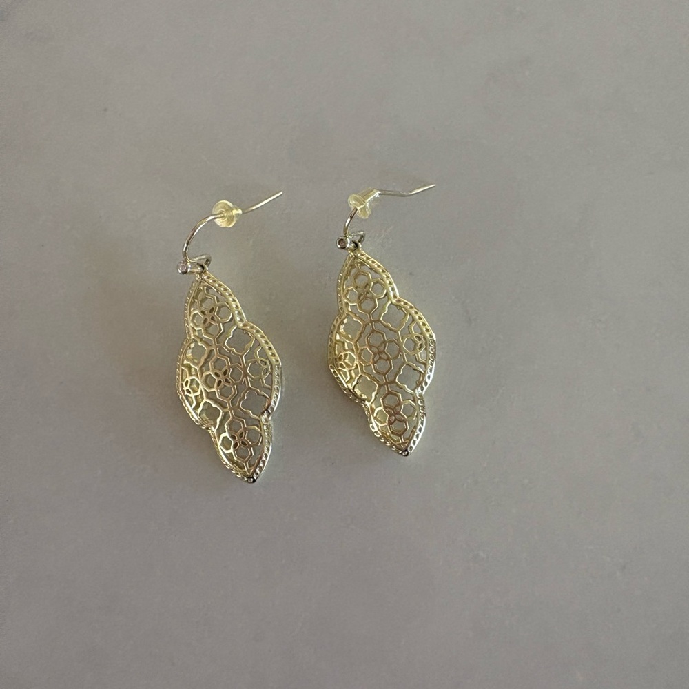 Kendra Scott Gold Filigree Drop Earrings - Elegant Women’s Jewelry